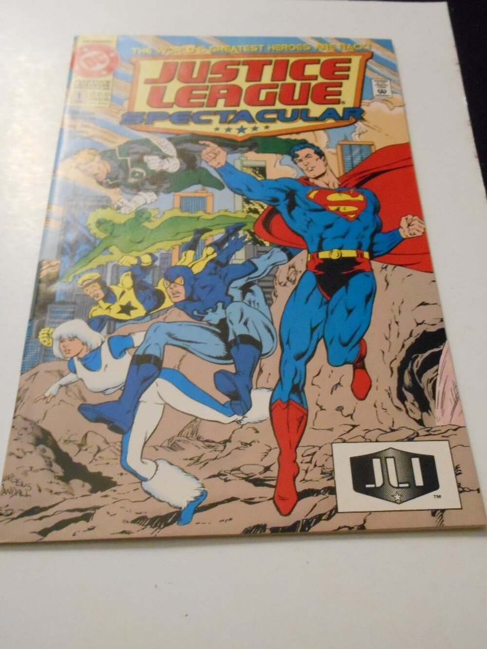 JUSTICE LEAGUE OF AMERICA SPECTULAR # 1   SUPERMAN COVER  Written by Dan Jurgens